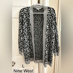 Nine West Gray Leopard Print Cardigan